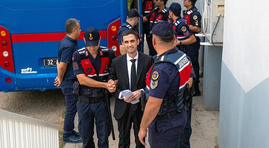 gelendost eski belediye baskani ozmene 23 yil 11 ay hapis cezasi NIrRkNK5.jpg