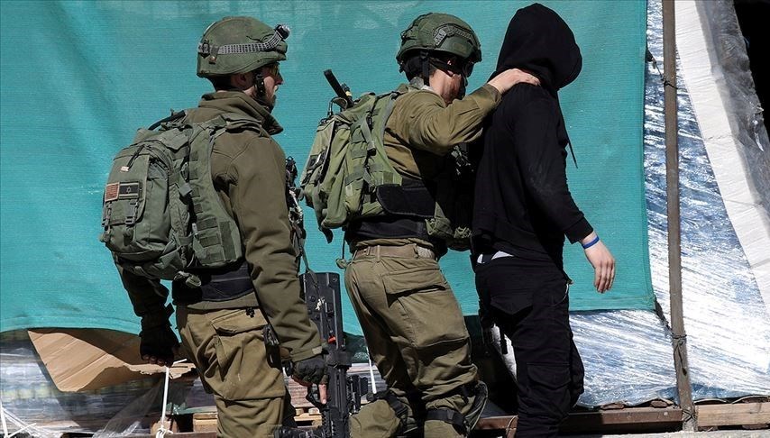 israilin kutlama korkusu serbest birakacagi filistinlilerinevlerine baskin duzenlendi KmrZC5mh.jpg