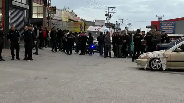 isyerinde tufekle rastgele ates acti 12 yarali HnT4J1pz.jpg