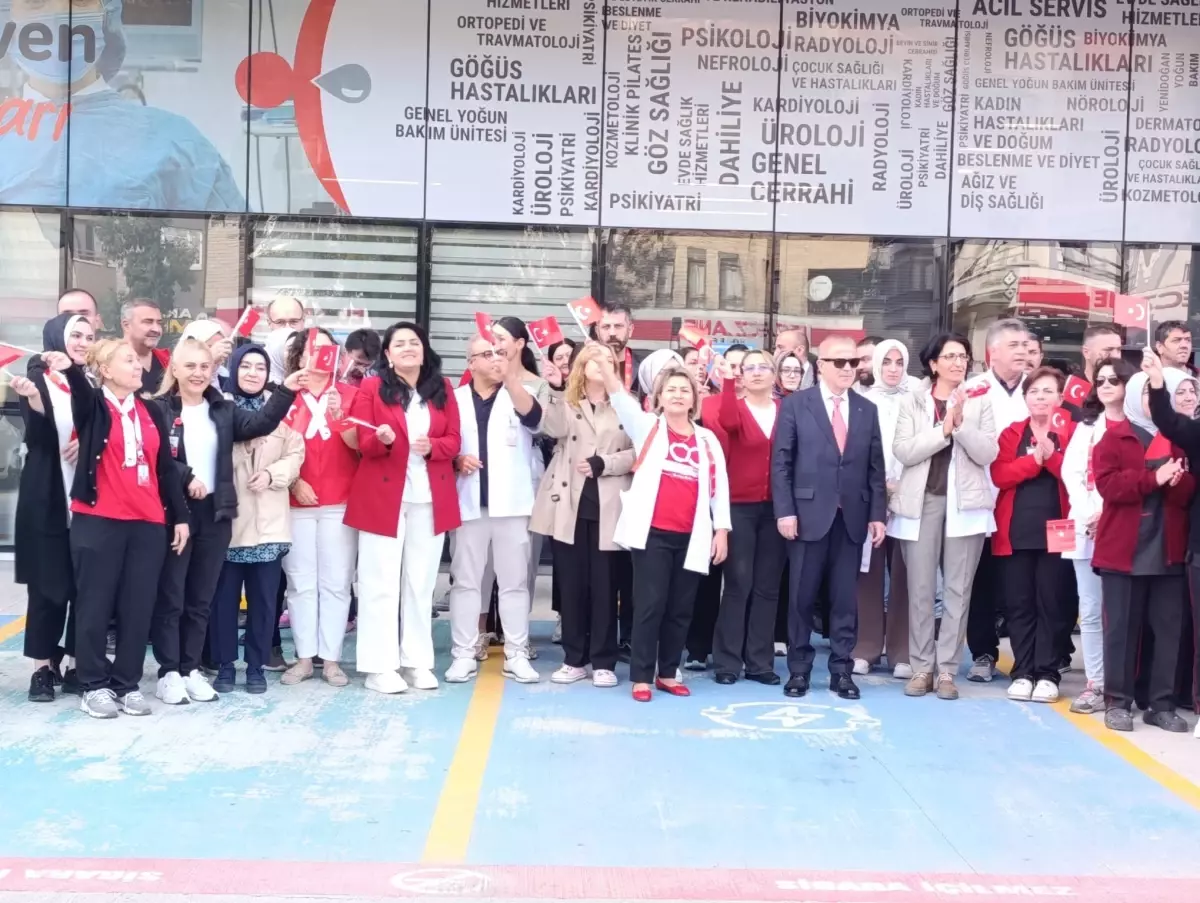 ozel ankara ortadogu hastanesinde 29 ekim coskusu Y9JhOBcC.jpg